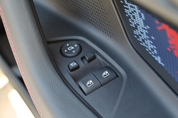 2025 BMW 2 Series G42 M240i xDrive Coupe image 9