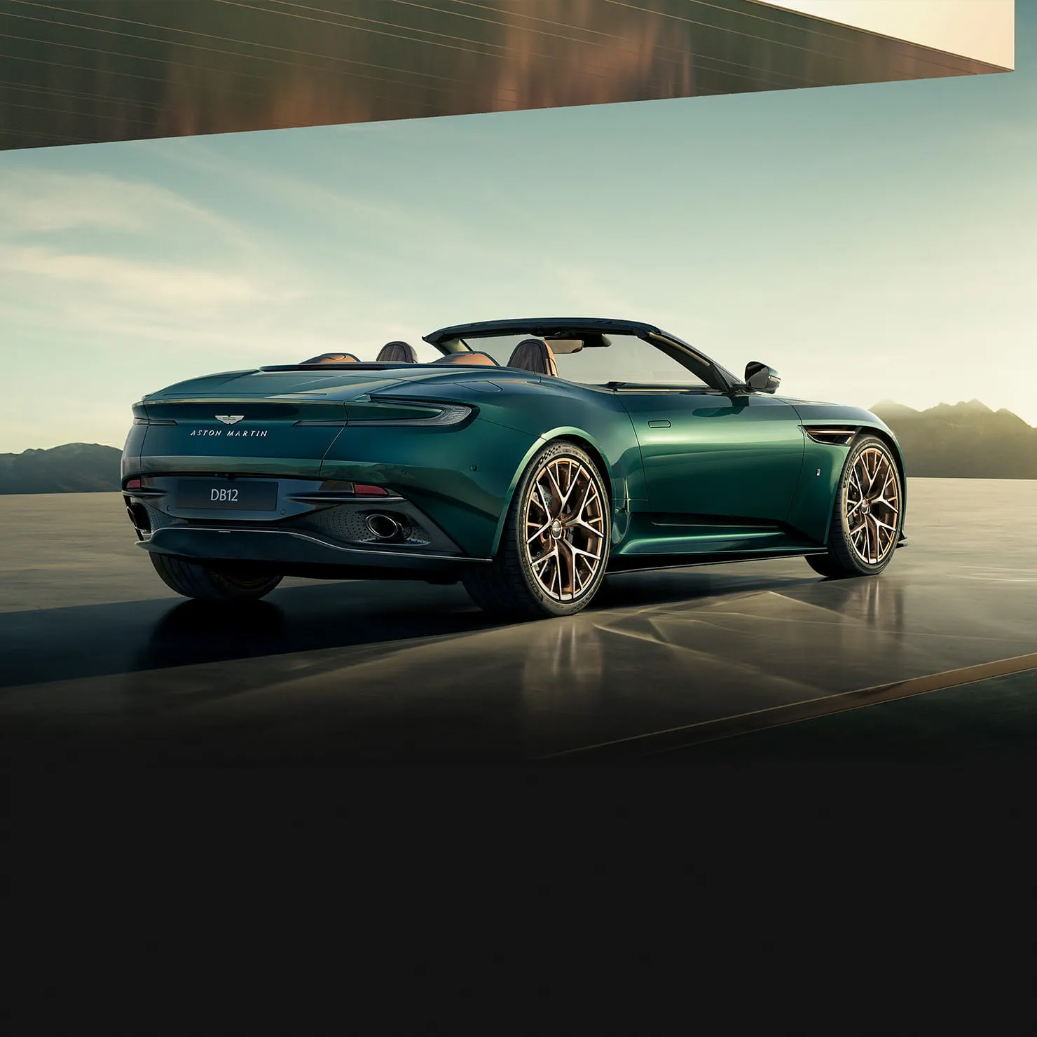 DB12 Volante Image