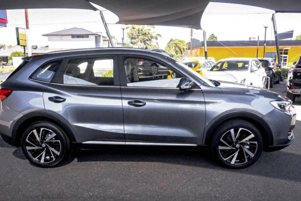2025 MG ZS ZS32 Essence Hybrid+ SUV Image 5