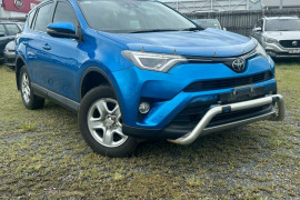 Toyota RAV4 GX ASA44R