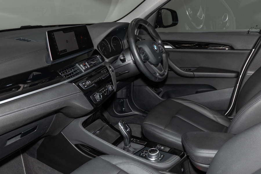 2020 BMW X1 sDrive20i SUV Image 22