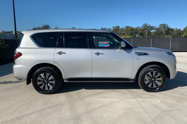 2026 Nissan Patrol Y62 Ti SUV Image 2