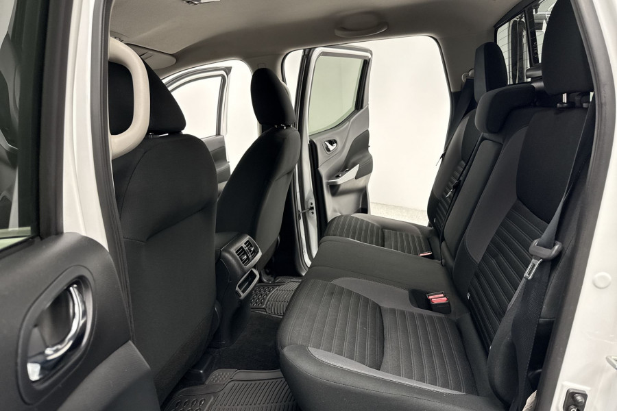 2021 Nissan Navara D23 ST Ute Image 14