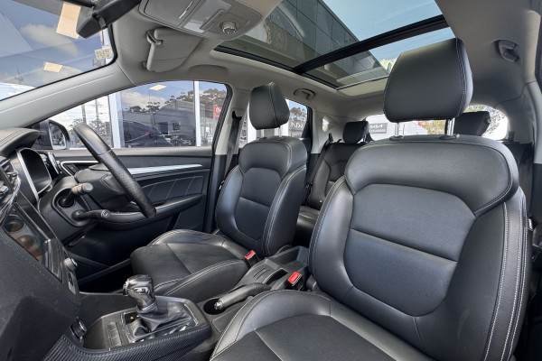 2019 MG ZS AZS1 Essence SUV Image 12