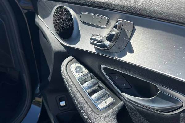 2017 Mercedes-Benz C-Class W205 C220 CDI Sports Sedan Image 14
