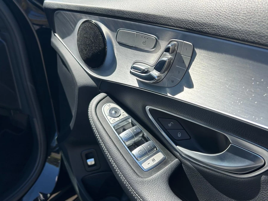 2017 Mercedes-Benz C-Class W205 C220 CDI Sports Sedan Image 14