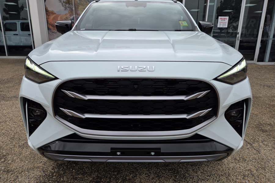 2025 Isuzu MU-X LS-T SUV Image 8