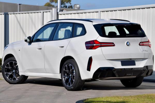 2026 BMW X3 G45 20 xDrive SUV image 2
