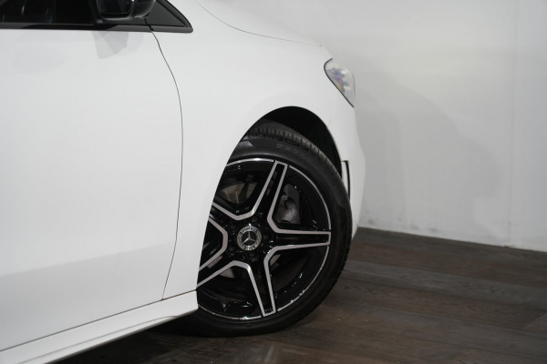 2021 Mercedes-Benz B180 Hatch image 10