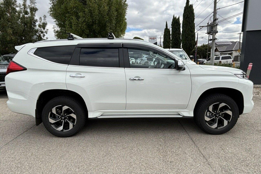2024 Mitsubishi Pajero Sport QG GLS SUV Image 8