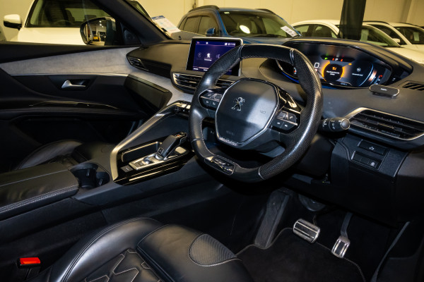 2018 Peugeot 5008 P87 GT SUV image 9