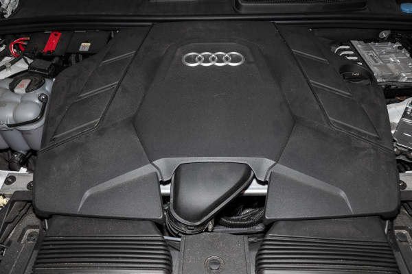 2025 MY26 Audi Q7 4M TDI 210kW S line SUV image 19