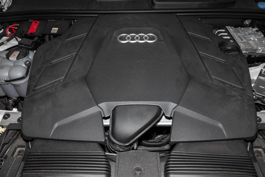 2025 MY26 Audi Q7 4M TDI 210kW S line SUV