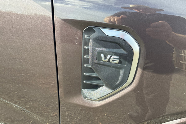2023 MY23.5 Ford Everest UB Platinum SUV Image 11