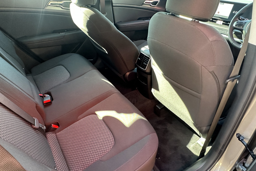 2024 MY25 Kia Sportage NQ5 HEV SX SUV Image 23