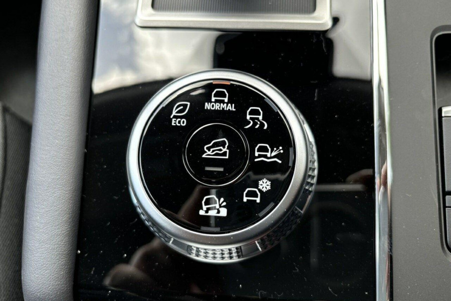 2024 Mitsubishi Outlander ZM LS SUV Image 27