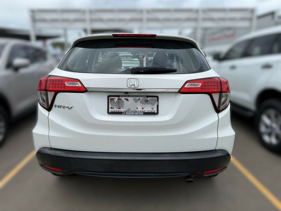 2019 Honda HR-V  VTi SUV Image 24