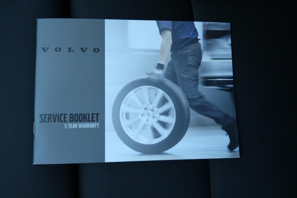 2025 MY26 Volvo XC40 XZ Plus B4 SUV Image 7