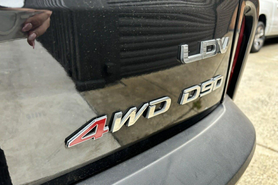 2022 LDV D90 SV9A Executive SUV Image 9