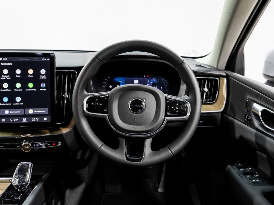 2026 Volvo XC60 UZ B5 Plus 2L MHeV AWD SUV Image 17