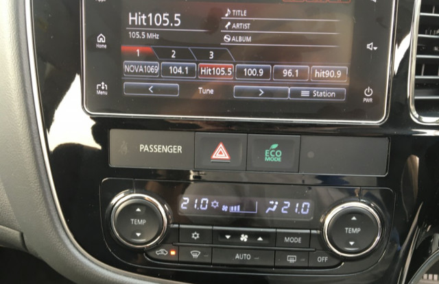 2017 Mitsubishi Outlander ZL ES Suv