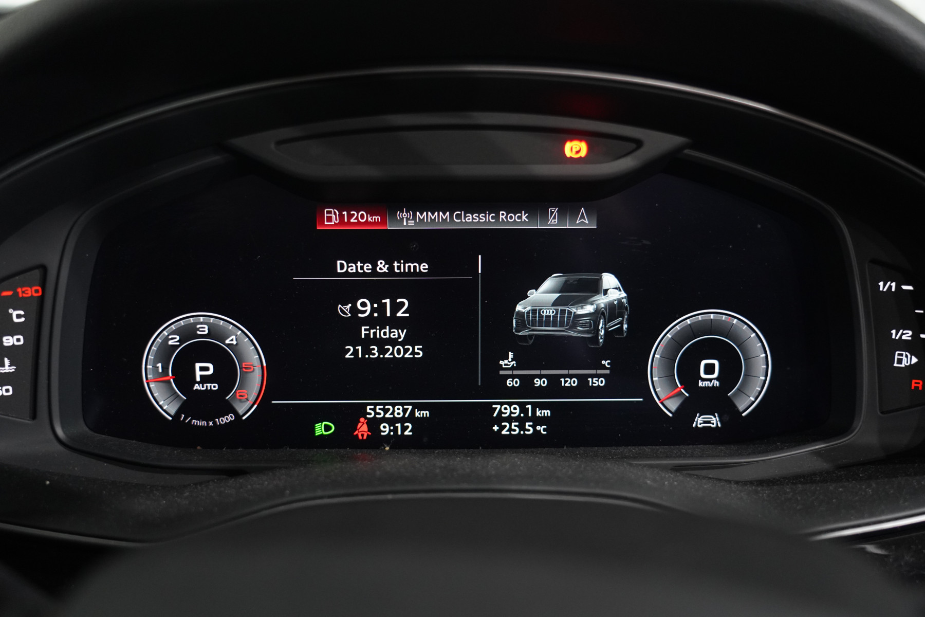 2020 Audi Q7 45 Tdi Quattro SUV Image 16