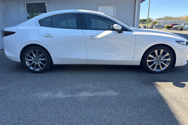2019 Mazda 3 BP Series G25 GT Sedan Image 7