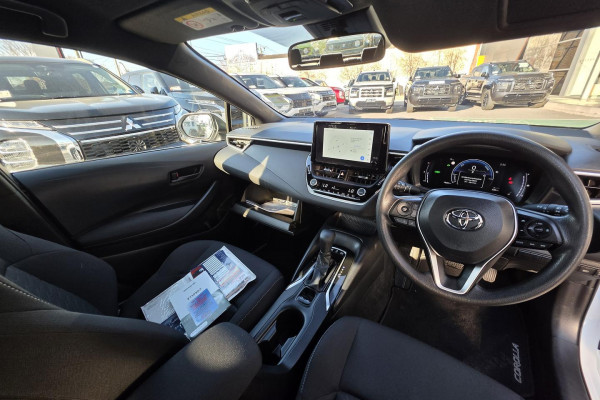 2023 Toyota Corolla ZWE219R  Ascent Sport Hybrid Hatch Image 12
