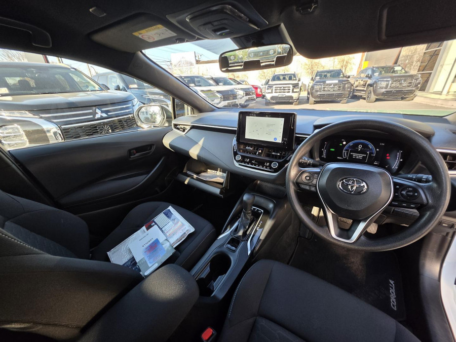 2023 Toyota Corolla ZWE219R  Ascent Sport Hybrid Hatch Image 12