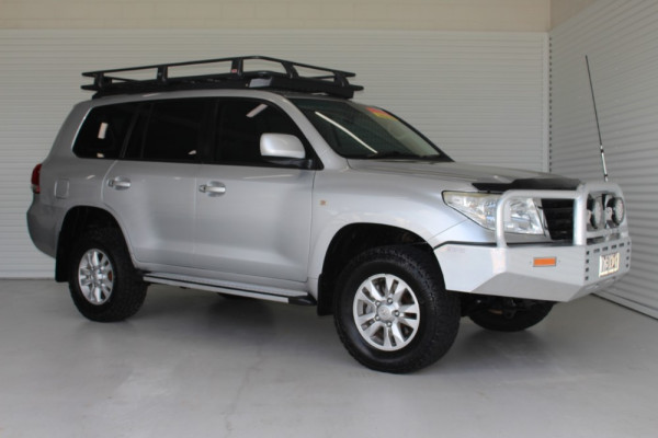 Toyota Landcruiser GXL VDJ200R MY10