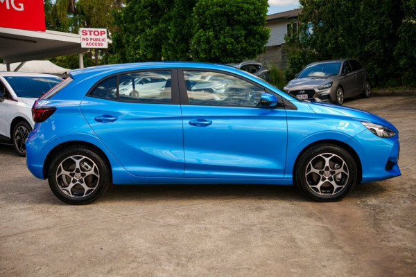 2024 MY24.5 MG MG3 ZP22 Essence Hatch