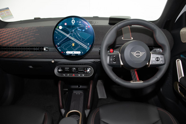2025 MINI Aceman J05 JCW E Favoured Hatch image 7