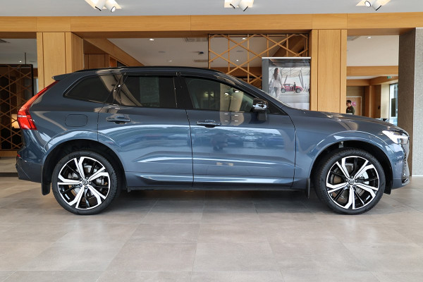 2024 Volvo XC60 MY24 AWD Recharge Ultimate T8 Plug-in Hybrid SUV Image 4