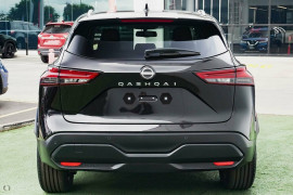 2024 Nissan QASHQAI J12 ST-L SUV image 3