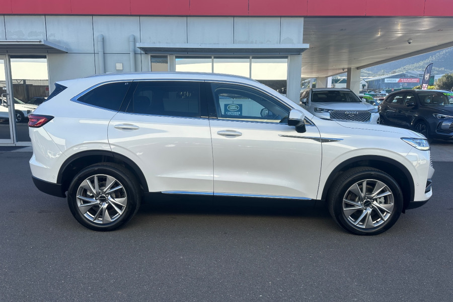 2024 GWM Haval H6 B01 Ultra Hybrid SUV Image 8