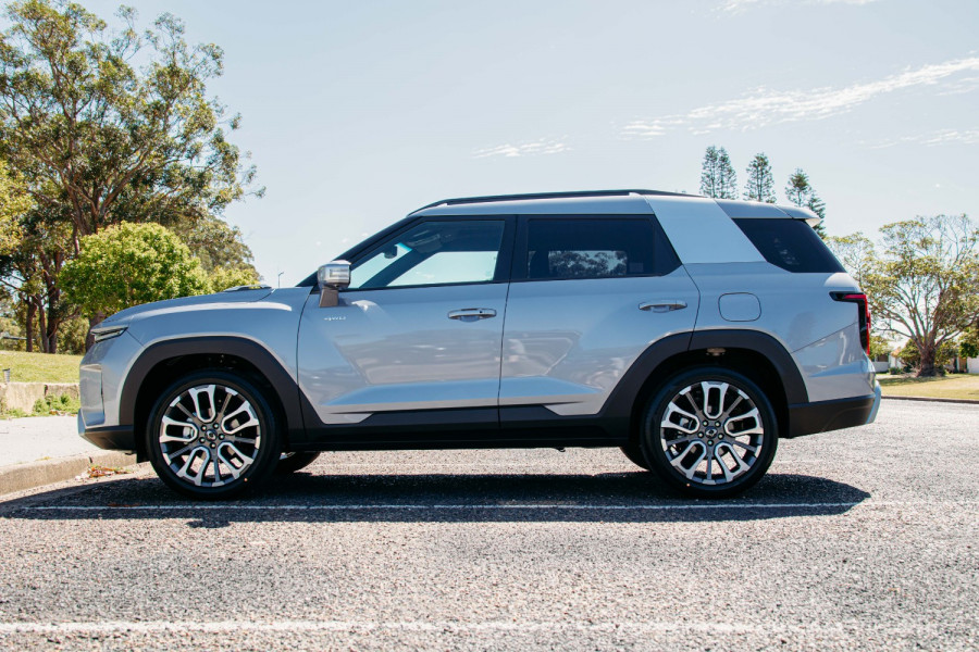 2024 MY25 KGM SsangYong Torres J116 Ultimate SUV Image 8