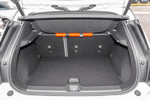 2026 MY25 Volvo EX30  Single Motor Extended Range Ultra SUV image 20