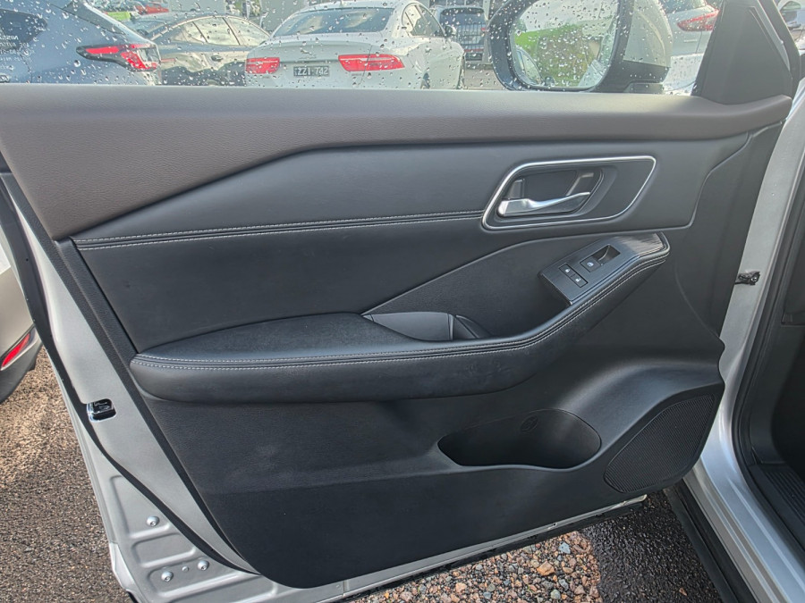 2023 Nissan X-Trail T33 ST-L e-POWER SUV Image 32