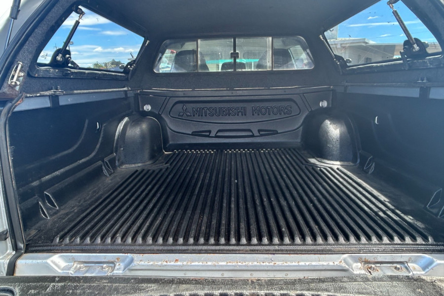 2014 MY15 Mitsubishi Triton MN GLX Ute Image 12