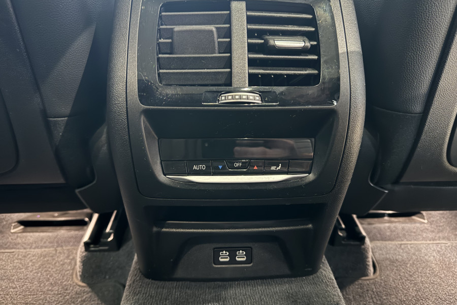 2020 BMW X3 xDrive30d - M Sport SUV Image 26