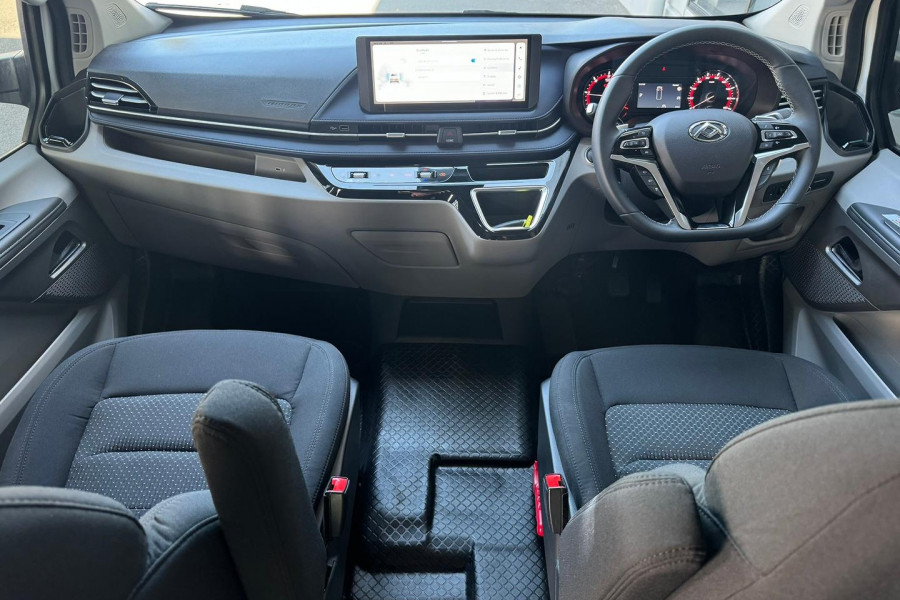 2024 LDV Deliver 7   Van Image 12