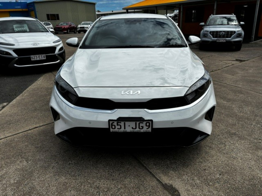 2023 MY24 Kia Cerato BD S Hatch Image 9