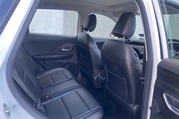 2026 MG ZS ZS32 Essence SUV Image 11