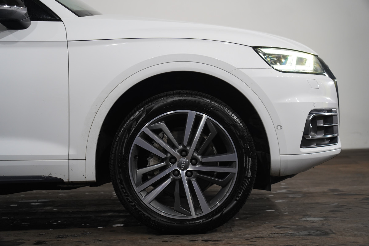 2019 Audi Q5 40 Tdi Quattro Sport SUV Image 5