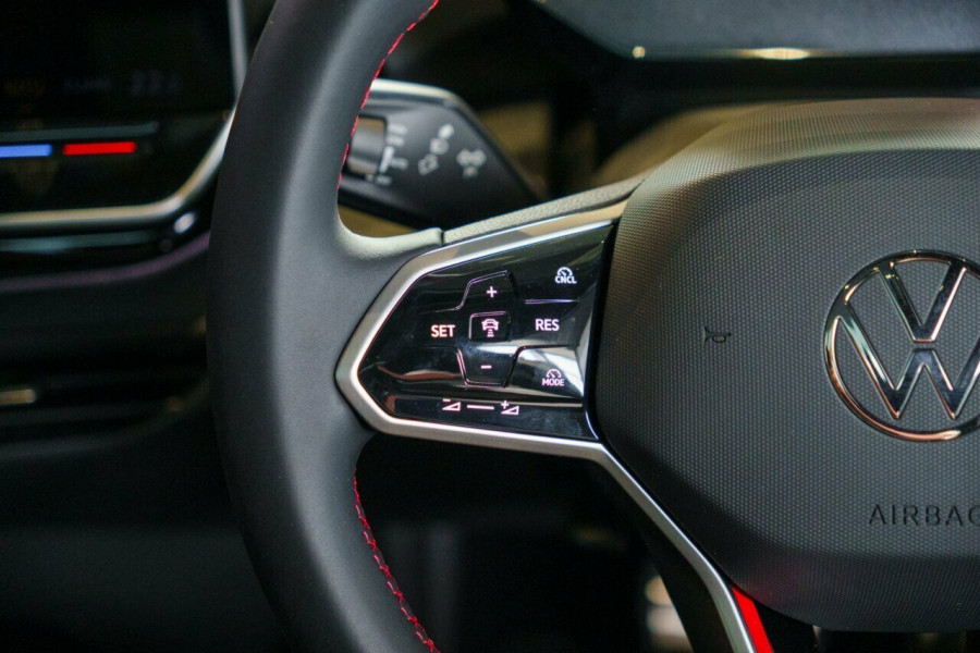 2025 Volkswagen ID. 5 E2 GTX SUV Image 11