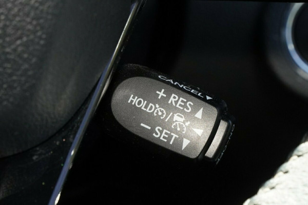 2024 Toyota HiLux GUN126R Rogue 48V Ute Image 17