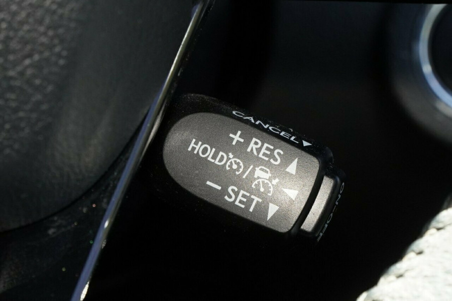 2024 Toyota HiLux GUN126R Rogue 48V Ute Image 17