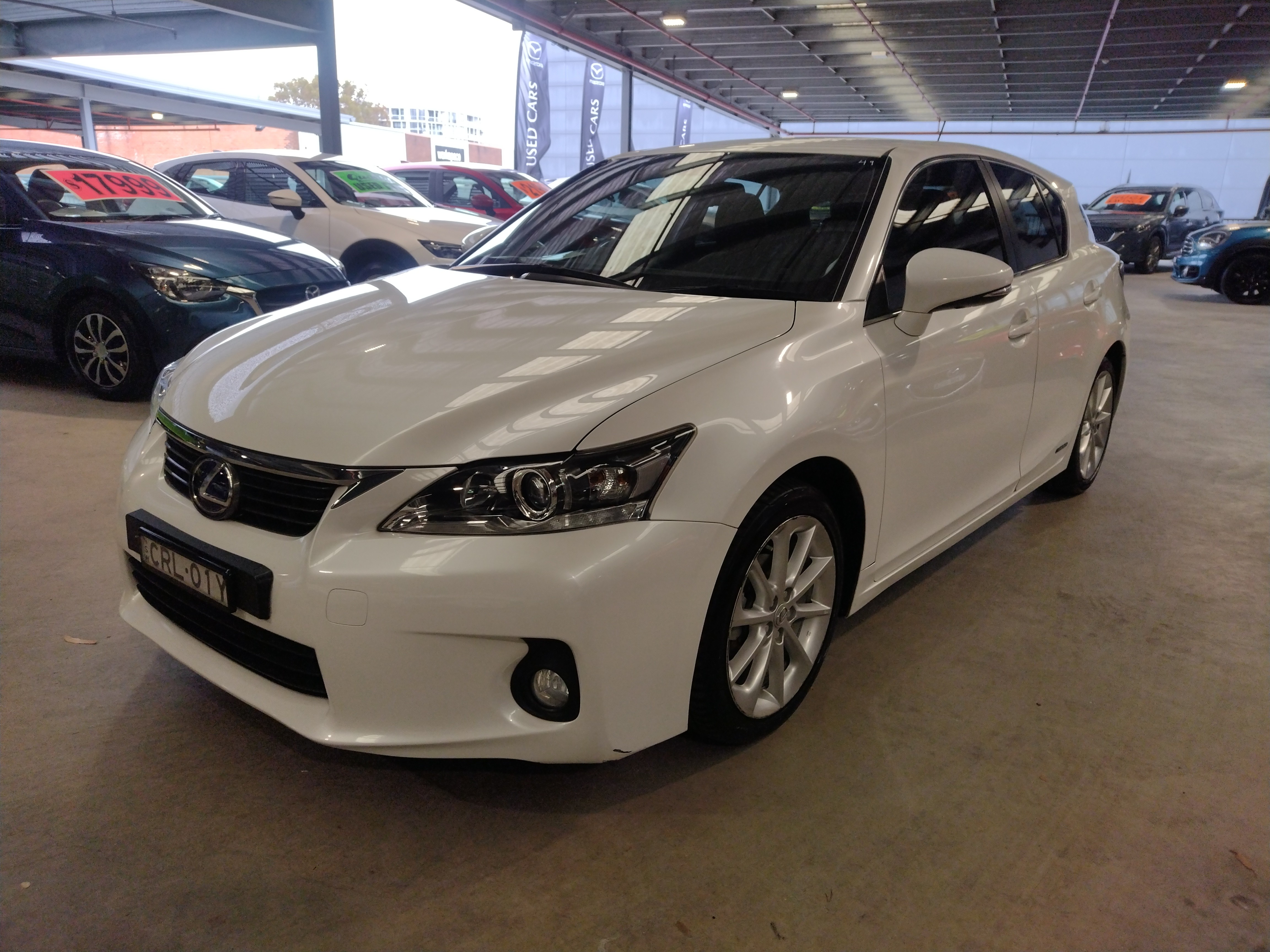2013 Lexus CT ZWA10R CT200h Luxury Hatch Image 6