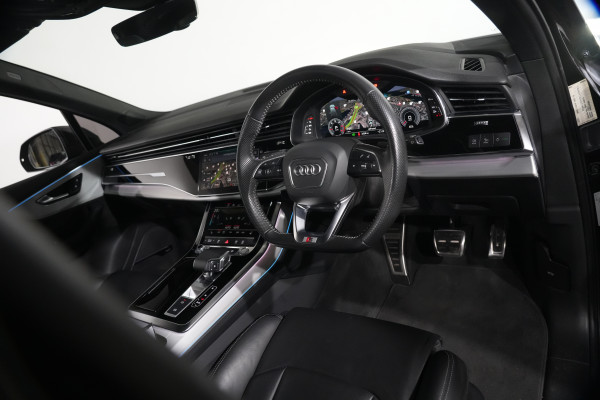 2020 Audi Q7 50 TDI S Line SUV Image 13