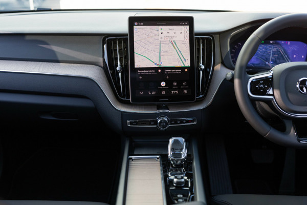 2026 Volvo XC60 UZ Plus B5 Bright SUV Image 21